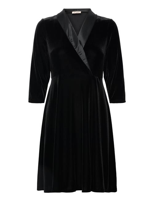 Daga Dress Jumperfabriken Black