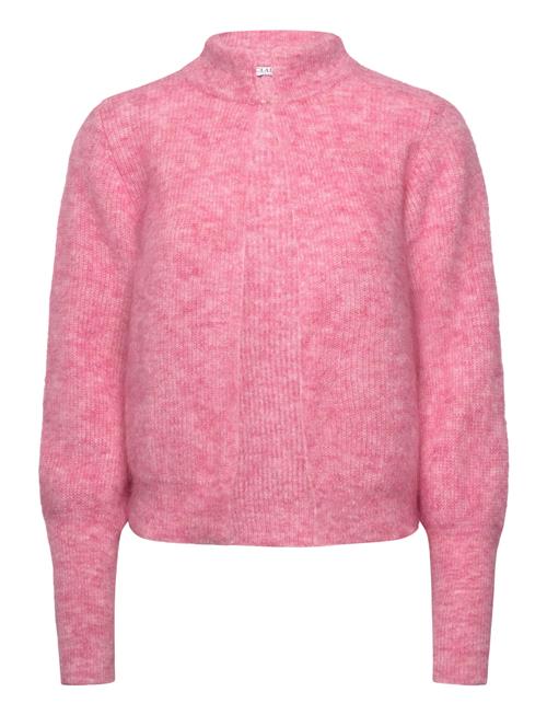 Cwchelsea Claire Woman Pink