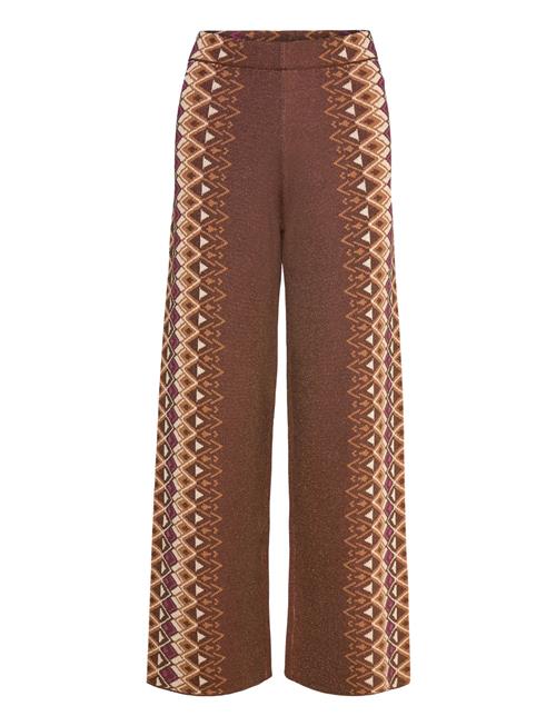 Jasper SUNCOO Paris Brown