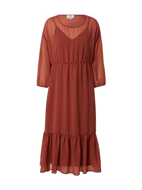 Se ABOUT YOU x MOGLI Kjole 'Liz'  rustbrun ved About You