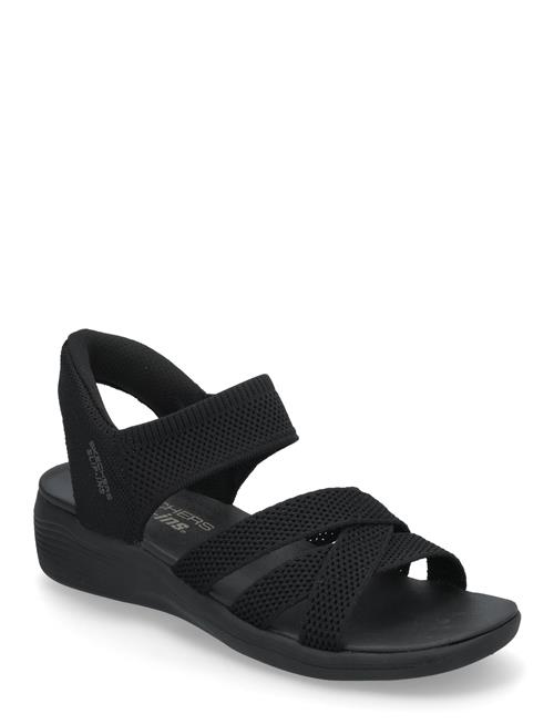 Women Arya Skechers Black