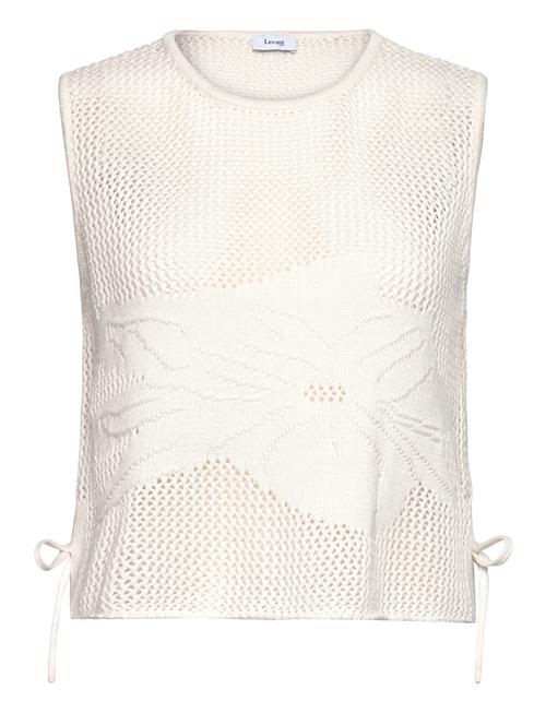 Lr-Lian Levete Room White