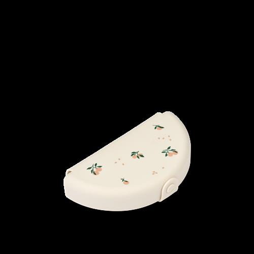 Liewood Eugene Sammenklappelig Snackboks Peach / Sea Shell  Peach / Sea Shell-OS  Creme  One Size  unisex