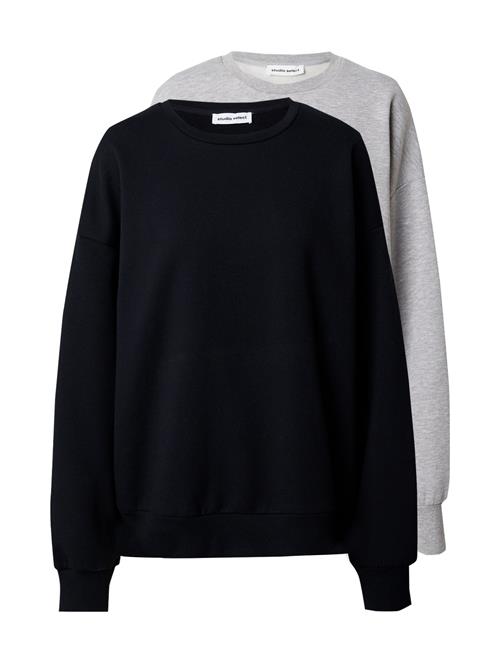 studioselect Sweatshirt 'Lotta'  grå-meleret / sort