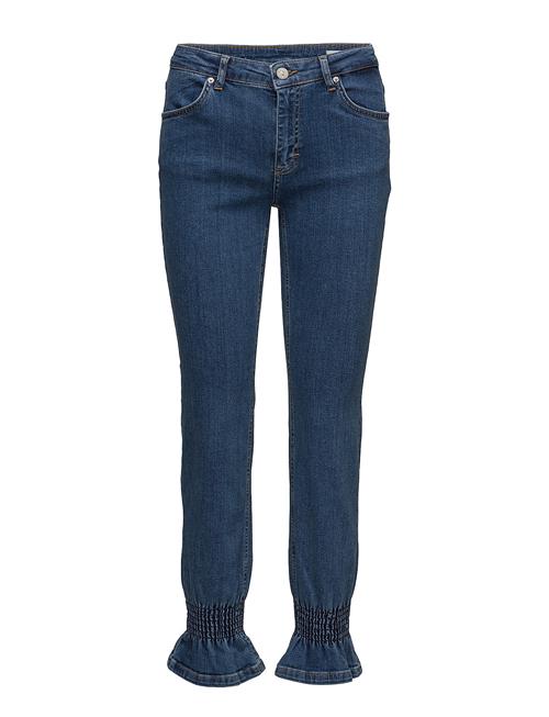 2nd One | Nicole 829 Crop, Blue Clarity Smock, Jeans | 24 x 31