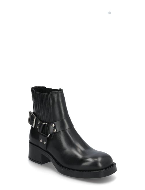 Steve Madden | Breaker Chelsea Boots | 36