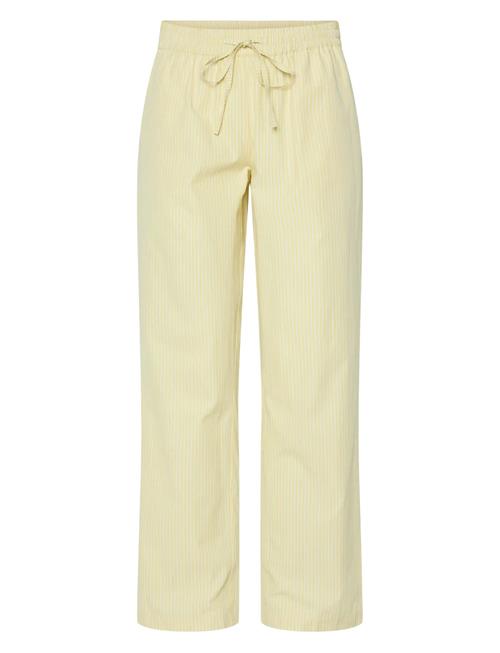 Pieces | Pcfemme Hw Straight Pants Wvn D2D | L