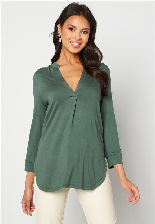 Happy Holly Milly 3/4 sleeve tunic