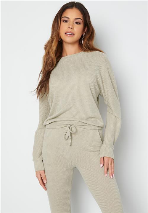 Happy Holly Amaya penguin top