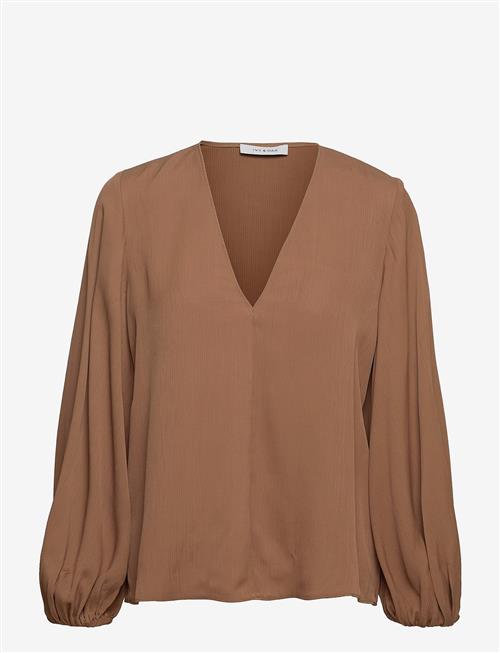 Ivy Oak | Beth Blouses & Tunics | 34