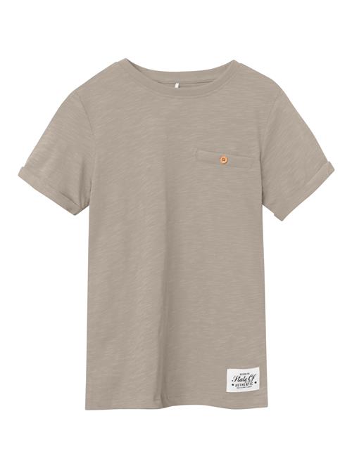 Se NAME IT Shirts 'NKMVincent'  mørkebeige hos About You