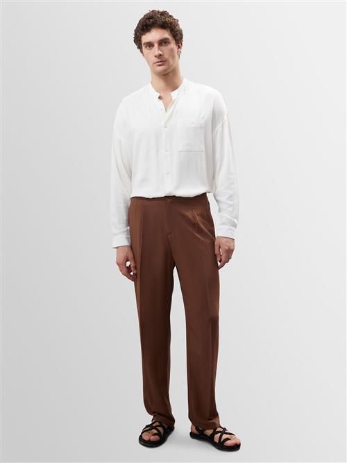 Antioch Bukser med lægfolder  mørkebrun