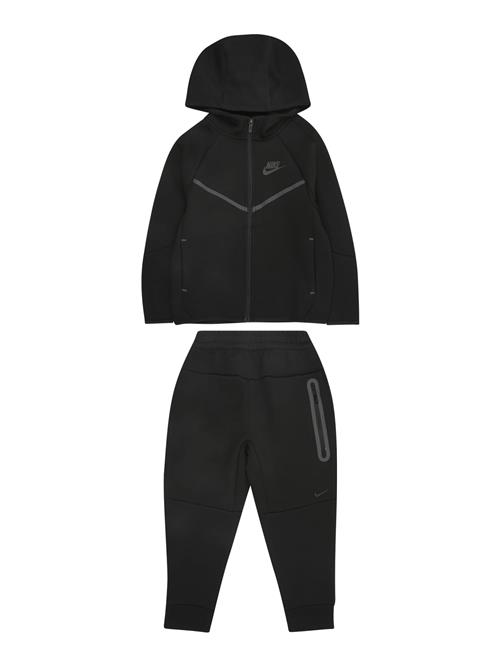 Nike Sportswear Joggingdragt 'TECH FLEECE'  mørkegrå / sort