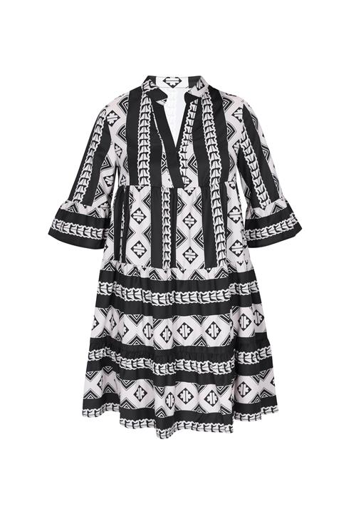 NAEMI Kjole 'Fashion Look'  sort / hvid