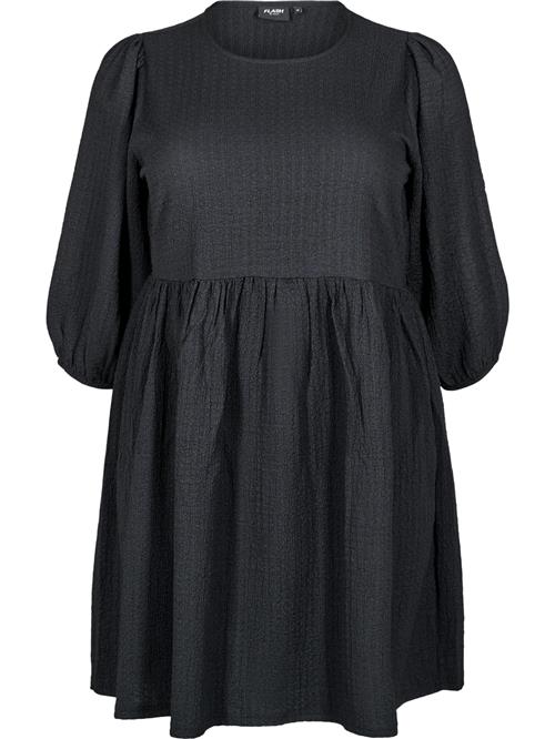 Flash by Zizzi Kjole 'Fltia'  sort