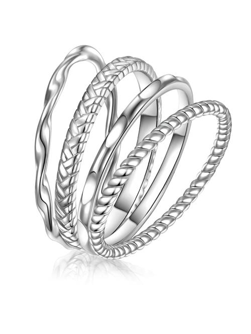 Se Glanzstücke München Ring  sølv hos About You