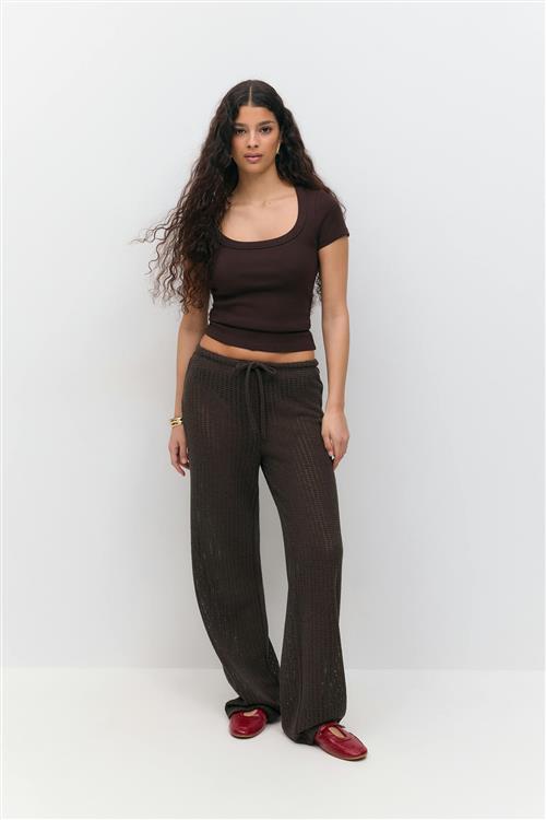 Gina Tricot - Crochet trousers - Vide bukser - Brun - XS - Dame