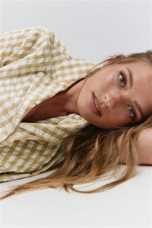 Gina Tricot - Gingham seersucker shirt - Skjorter - Gul - XS - Dame