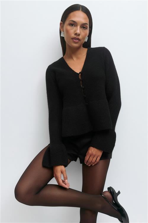 Gina Tricot - Knitted peplum cardigan - Cardigans - Sort - S - Dame