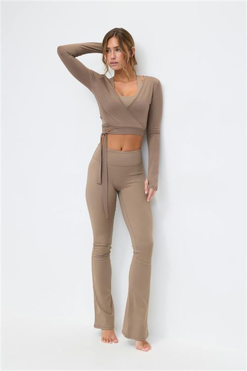 Gina Tricot - Cropped yoga wrap cardigan - Cardigans - Brun - M - Dame