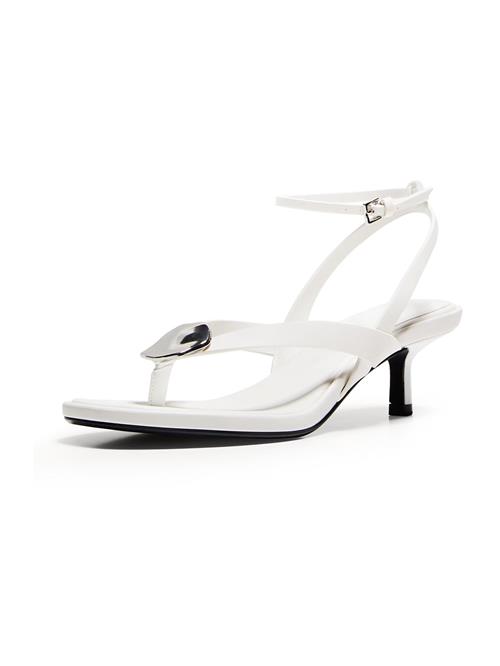 Bershka Klipklappere  hvid