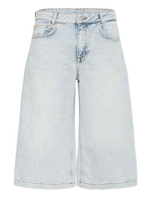 My Essential Wardrobe | Dangomw 139 High X-Wide Shorts | 27