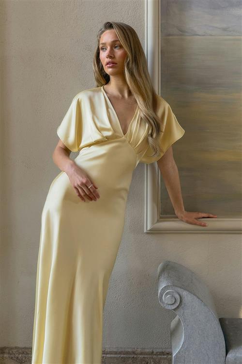 Gina Tricot - Satin maxi dress - satinkjoler - Gul - 32 - Dame