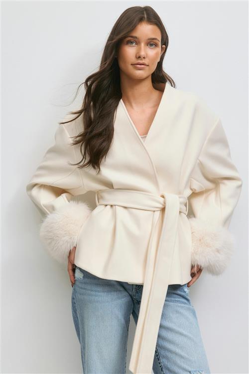 Gina Tricot - 14+ shaped fur felt jacket - jakke - Hvid - XS - Dame