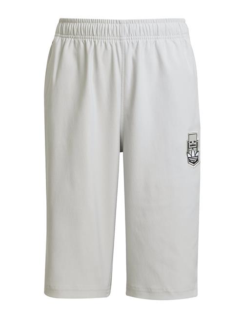 adidas Originals | Shorts | 170