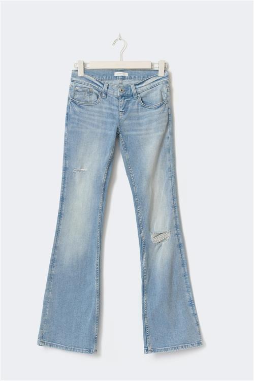 Gina Tricot - Ultra low petite bootcut jeans - ultra low waist - Blå - 34 - Dame