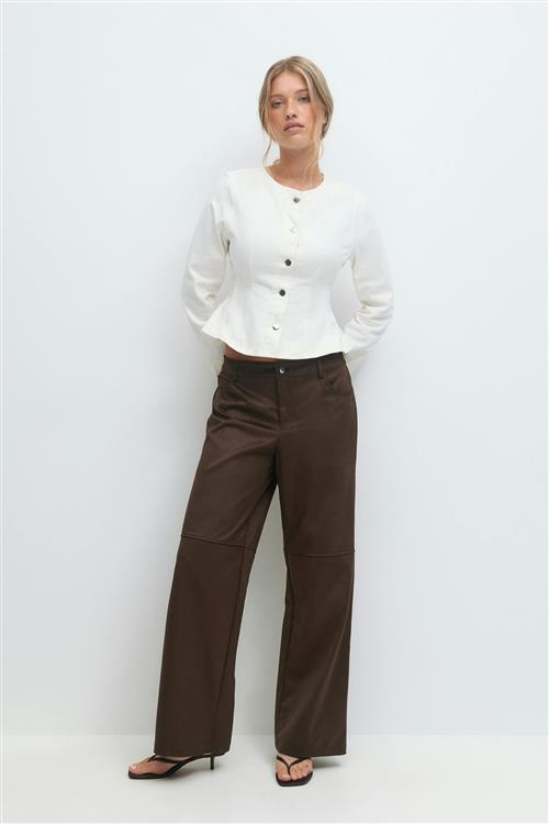 Gina Tricot - Fake suede mid waist trousers - bukser med lige ben - Brun - 38 - Dame