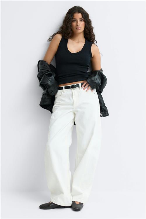 Gina Tricot - Tight v-neck rib tank - Toppe uden ærmer - Sort - XS - Dame