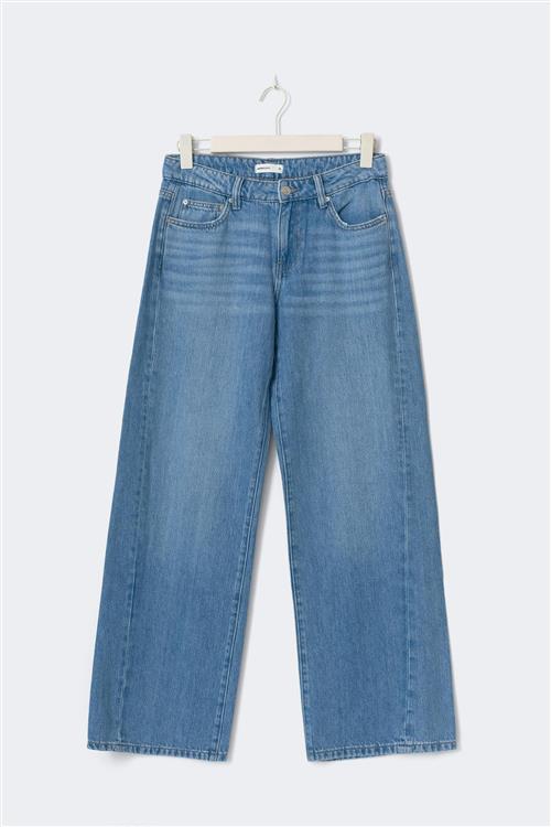 Gina Tricot - Low wide petite jeans - Low waist jeans - Blå - 34 - Dame