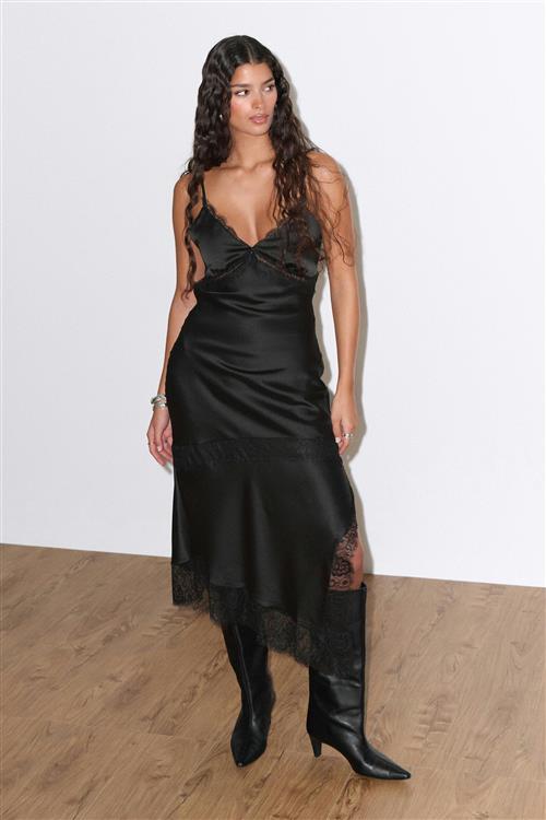 Gina Tricot - Satin lace midi dress - satinkjoler - Sort - 38 - Dame