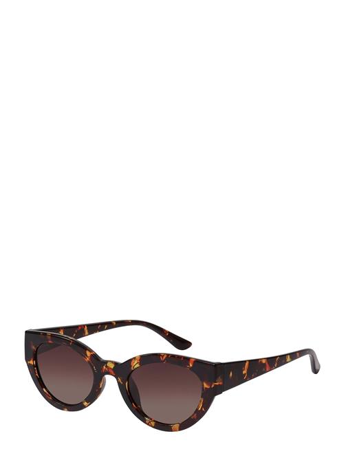 Pilgrim | Juna Cat-Eye Sunglasses Tortoise Brown | ONE SIZE