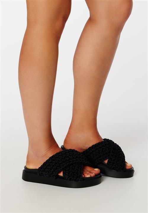 INUIKII Slipper Woven