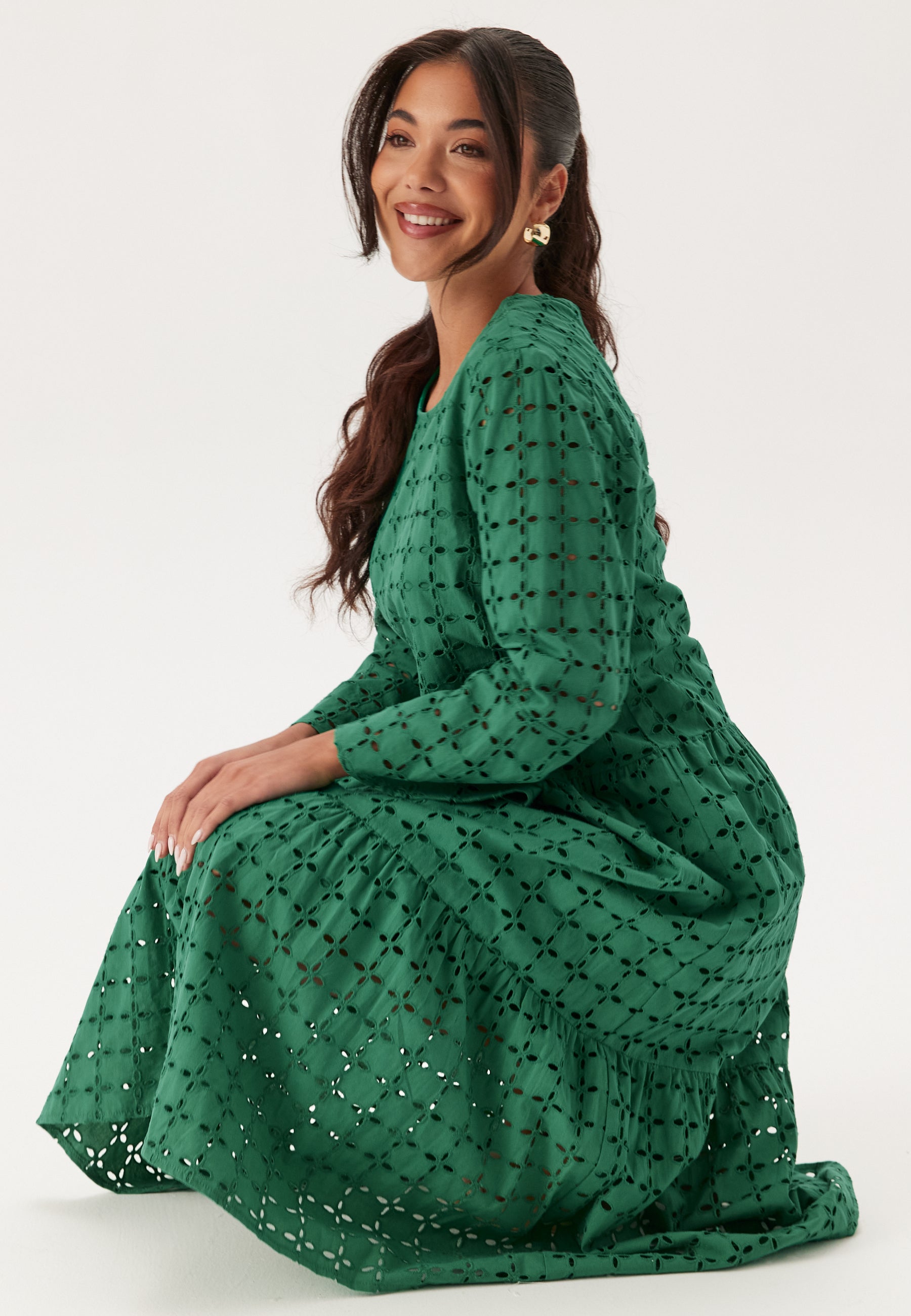 Happy Holly Broderie Anglaise Round Neck Dress