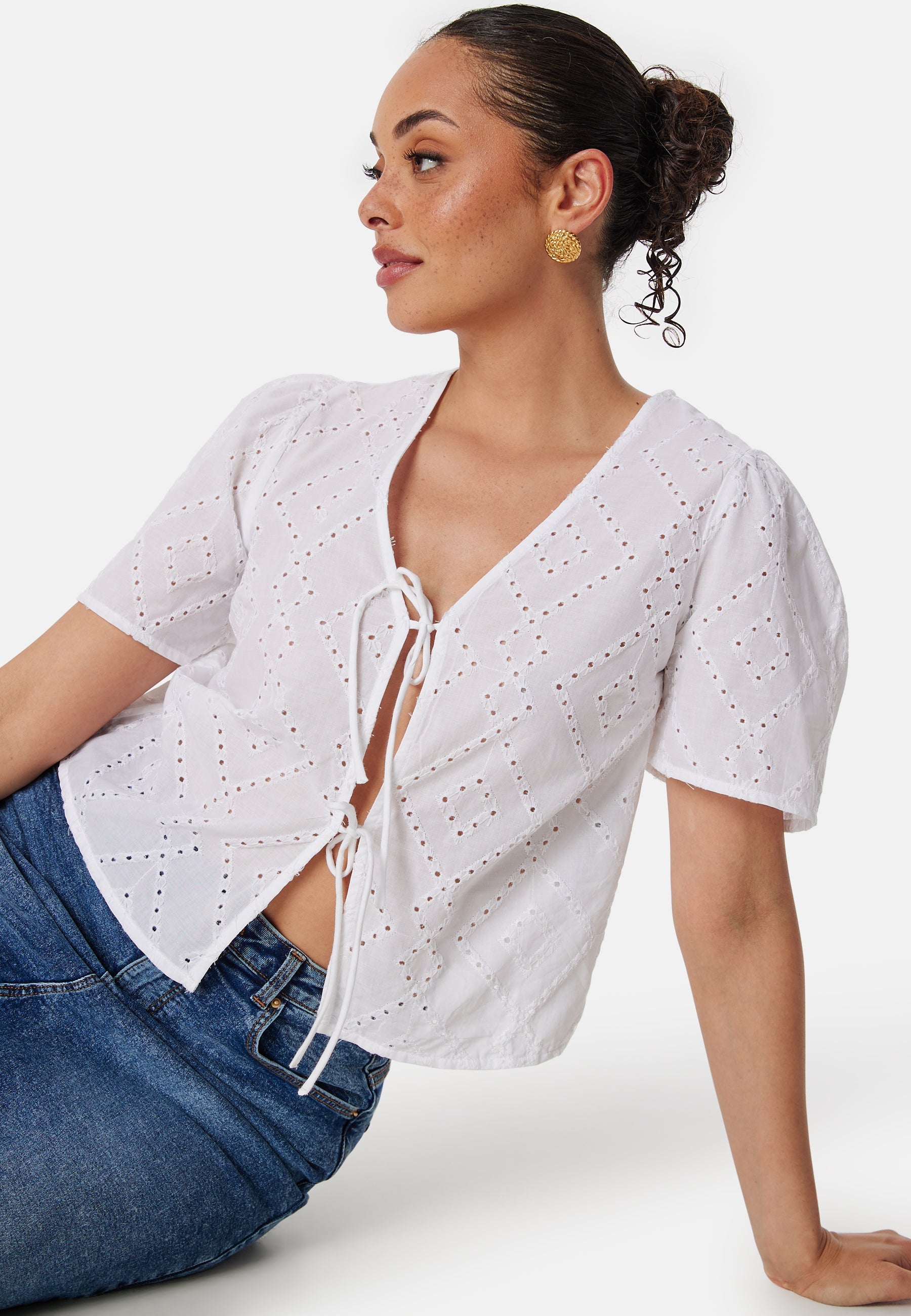 ONLY Onldanielle Auguste Emb Top