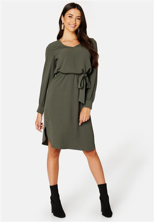 Happy Holly L/S Belted Dress