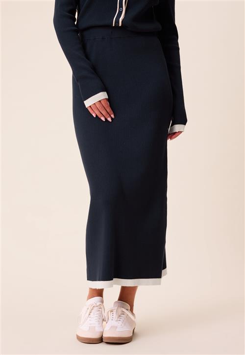 Happy Holly Contrast Knitted Midi