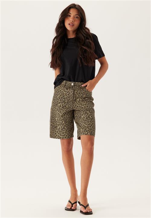 ONLY Onlnaomi String Aop Bermuda Sh