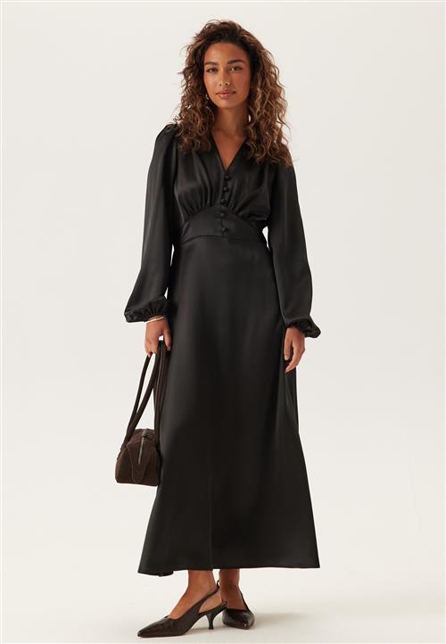 BUBBLEROOM Satin V-neck Maxi Dress