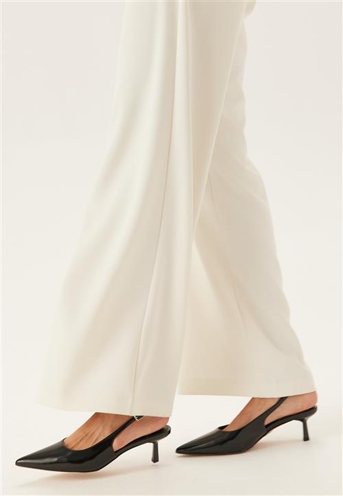 Steve Madden Korra Leather Sandal