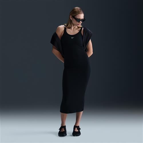 Maskinstrikket, tætsiddende Nike Chill-tanktopkjole med minirib til kvinder - sort