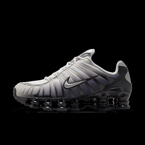 Se Nike Shox TL-sko til kvinder - sort hos Nelly