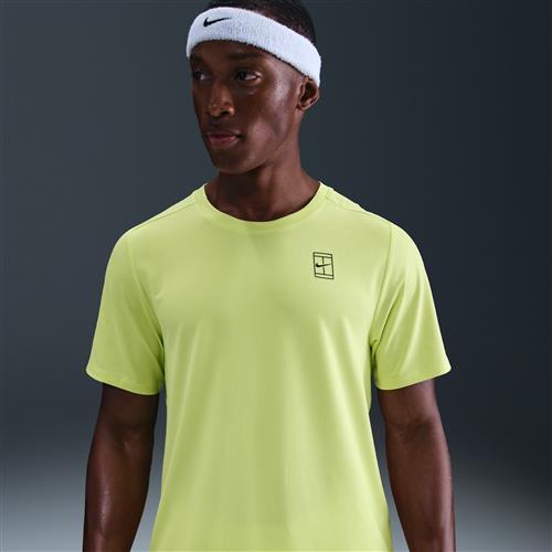 NikeCourt Advantage Dri-FIT-tennisoverdel til mænd - gul