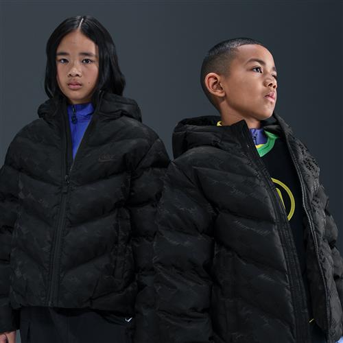 Nike All Day Play Therma-FIT-dynejakke med løs pasform til større børn - sort