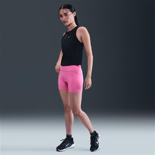 Tætsiddende Nike Swift-løbeshorts (10 cm) med høj talje og lommer til kvinder - Pink