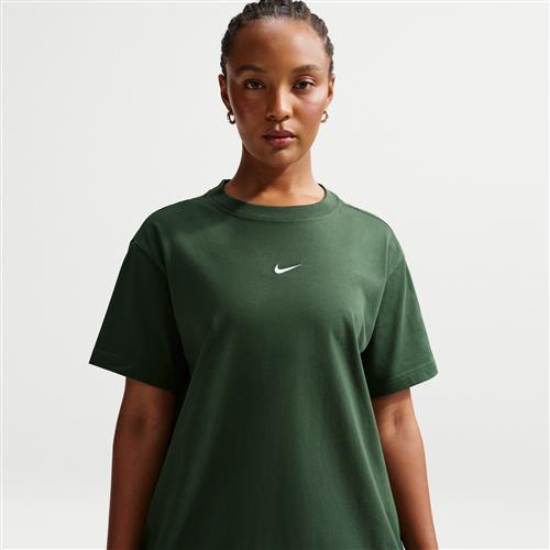 Oversized Nike Classic T-shirt til kvinder - grøn