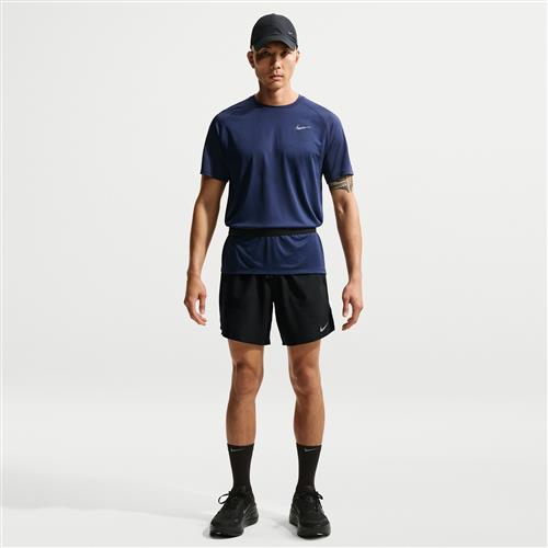 Nike Stride Dri-FIT-løbeshorts med indershorts (18 cm) til mænd - sort